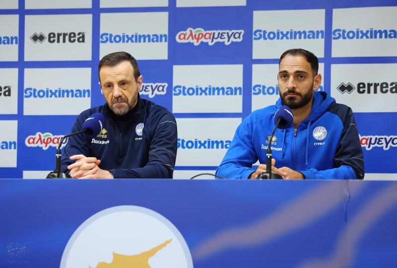 Μάντζιος: «Κάναμε καλή εμφάνιση στο δεύτερο ημίχρονο με την Λευκορωσία και πάνω σε αυτήν θέλουμε να προχωρήσουμε» (ΒΙΝΤΕΟ)