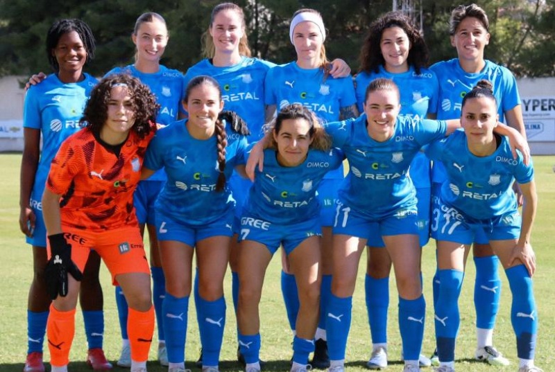 Συνεχίζουν χωρίς απώλειες Άρης και Apollon Ladies