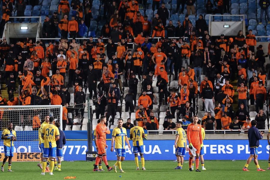 ΑΠΟΕΛ: Αναβρασμός και... σημάδια εγκατάλειψης