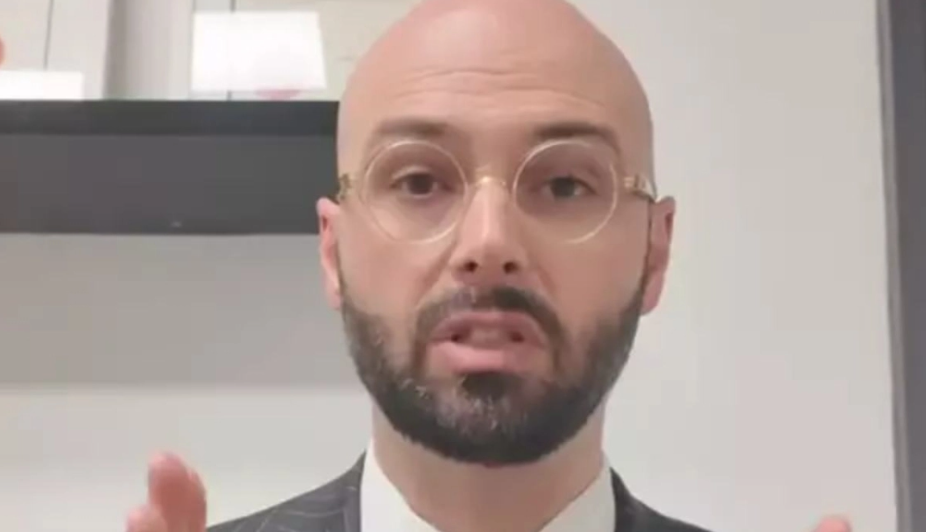 Σκοπεύεις να συλληφθείς; Ποινικολόγος αποκαλύπτει τα τρία πράγματα που δεν συζητάς ΠΟΤΕ με την αστυνομία (BINTEO)