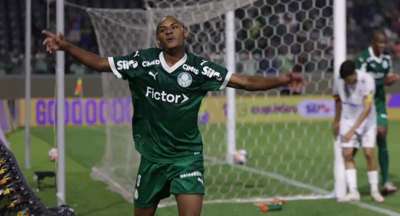 Είναι 16 ετών και έχει κάνει τα μεγαθήρια της Ευρώπης να παραμιλάνε γι' αυτόν - Το νέο wonderkid της Παλμέιρας