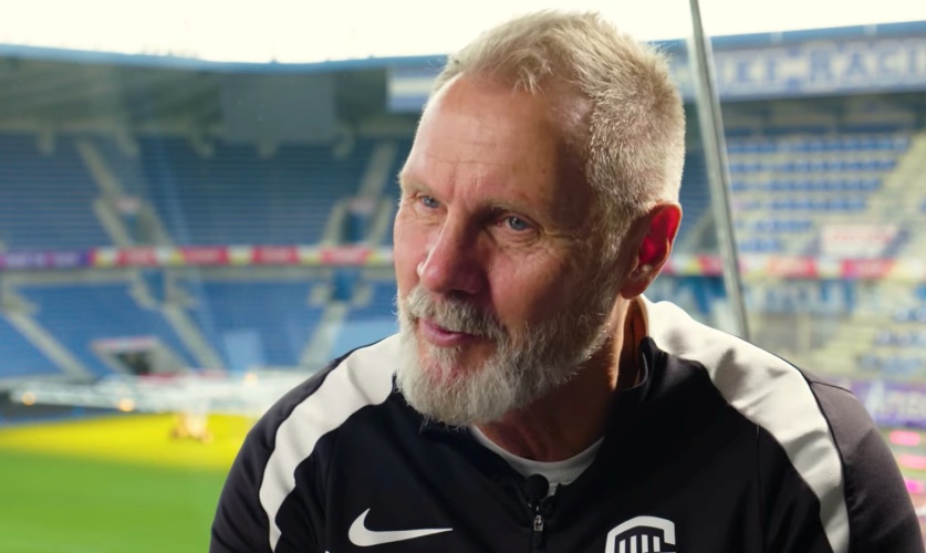 ΖΟΡΙΑ για πρώην προπονητή του ΑΠΟΕΛ - Άμεσες εξελίξεις μετά τις έντονες αντιδράσεις του κόσμου