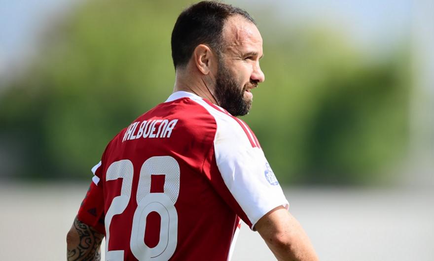 Βαλμπουενά: «Αγαπώ τον Ολυμπιακό και θα έπαιζα μαζί του και στη β’ κατηγορία» Βαλμπουενά: «Αγαπώ τον Ολυμπιακό και θα έπαιζα μαζί του και στη β’ κατηγορία»