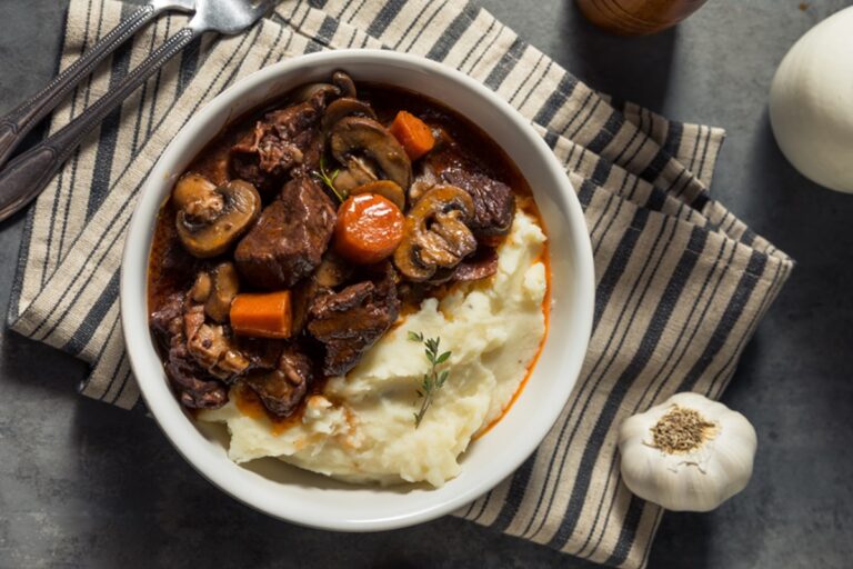 Τι θα βγάλουν τα «μαγειρέματα» (3) 