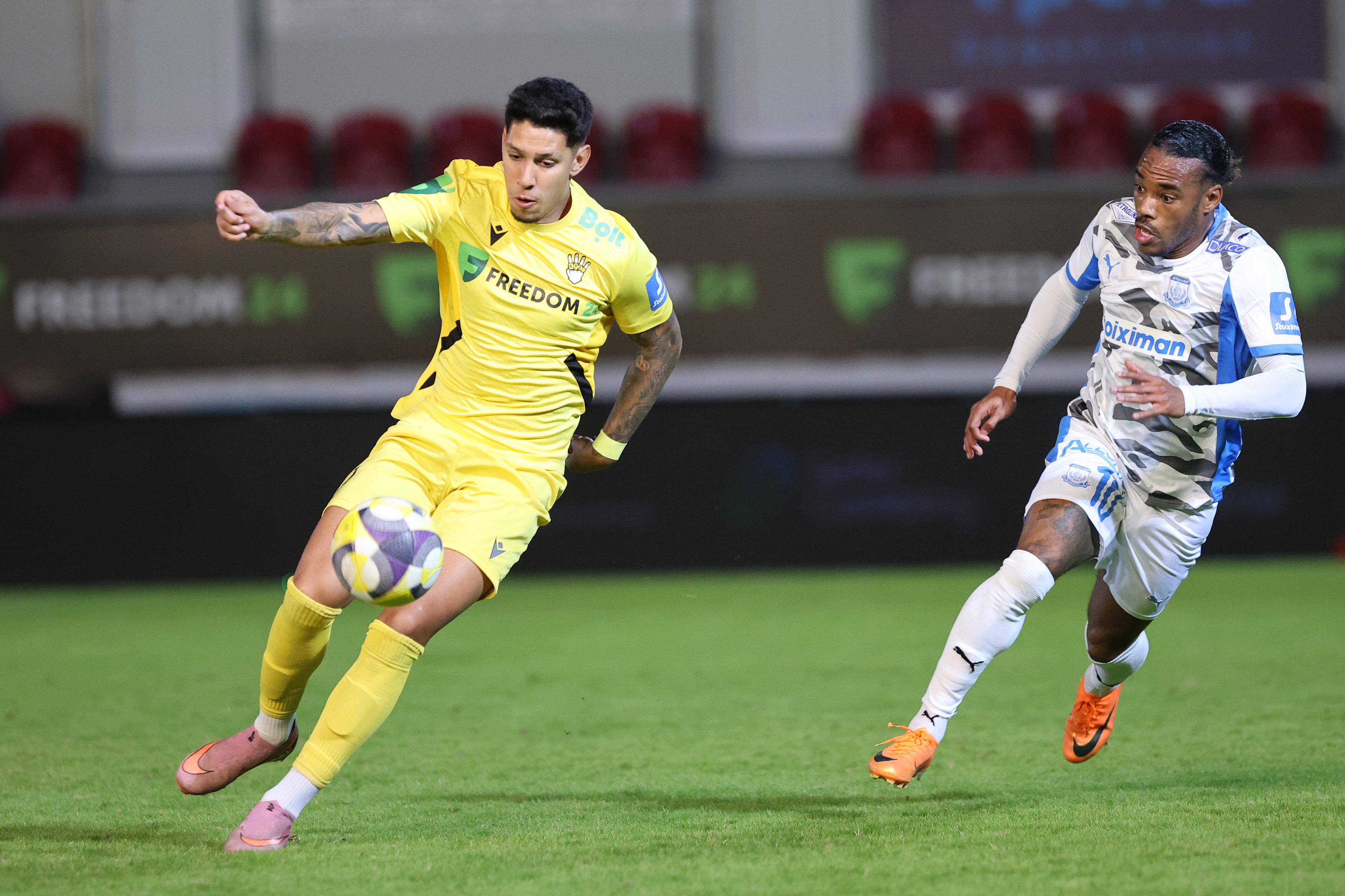 ΕΝΥ: Δυναμικό ξεκίνημα και... οπισθοχώρηση