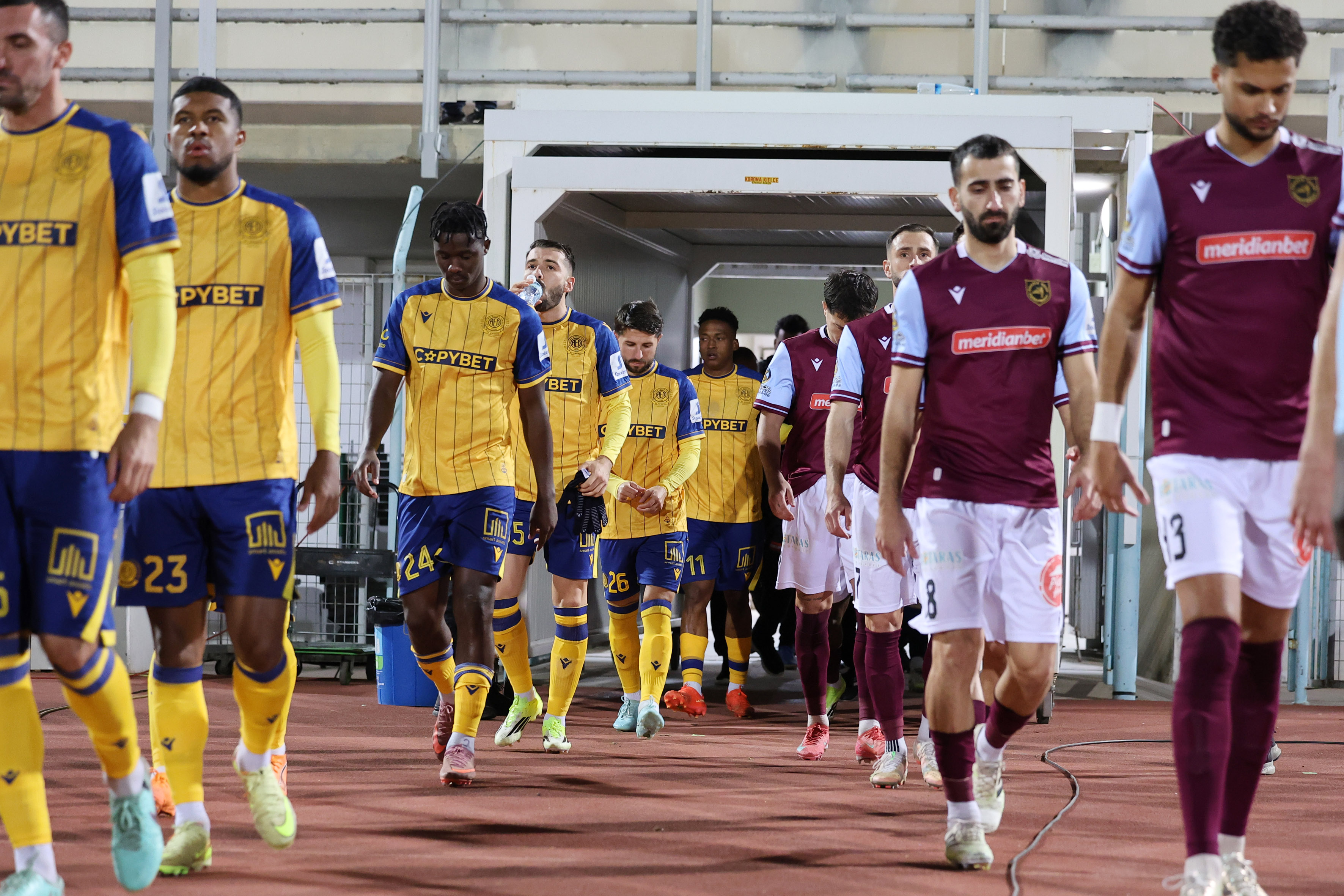 LIVE: ΕΝΠ - ΑΕΛ 0-1 (Α' ΗΜΙΧΡΟΝΟ)