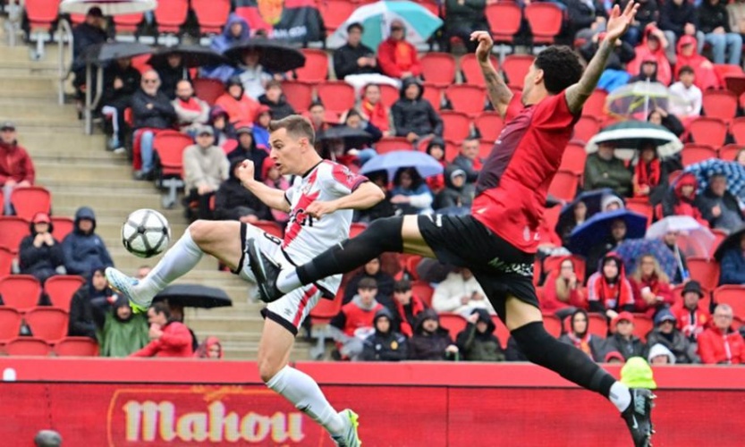 Απότομη προσγείωση με τριάρα για τη Ράγιο Βαγεκάνο, πριν τη ρεβάνς με την ΑΕΚ