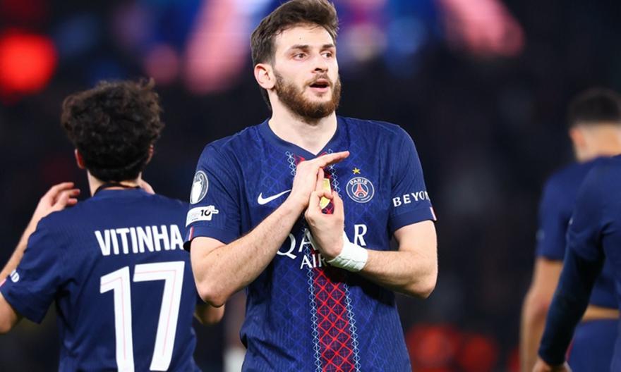 Έβαλε τα πράγματα σε… τάξη και πέρασε η Παρί