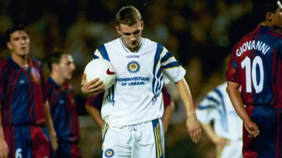 «Στοιχειώνοντας» τον Ριβάλντο και τον Φίγκο στο Καμπ Νόου: Η άφιξη του Σεβτσένκο στο προσκήνιο πριν από 26 χρόνια!  