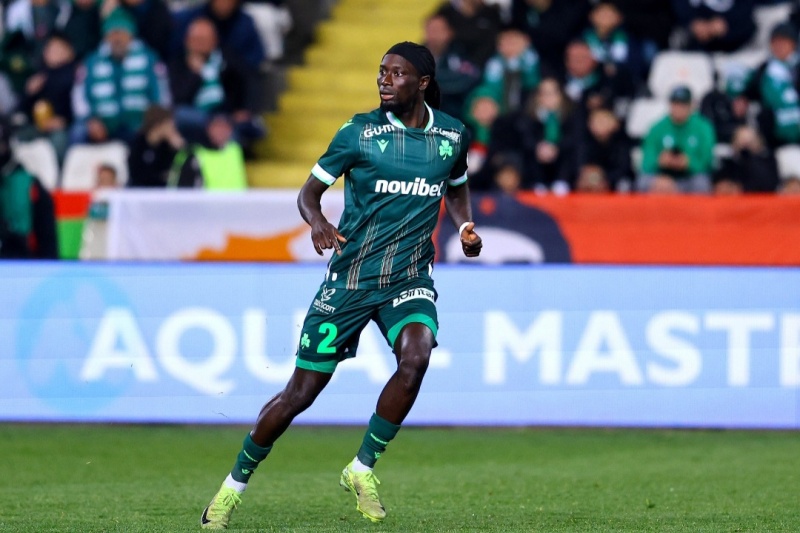 Στην... «πρίζα» για Ντιουνκού