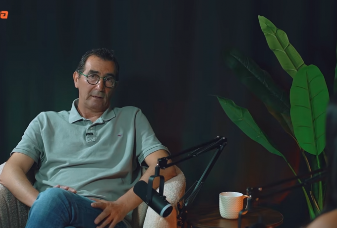 Συγκλονίζει ο Ανδρεόπουλος: «Έχασα τη μητέρα μου όταν ήμουν τεσσάρων, δεν τη θυμάμαι καν...» (ΒΙΝΤΕΟ)