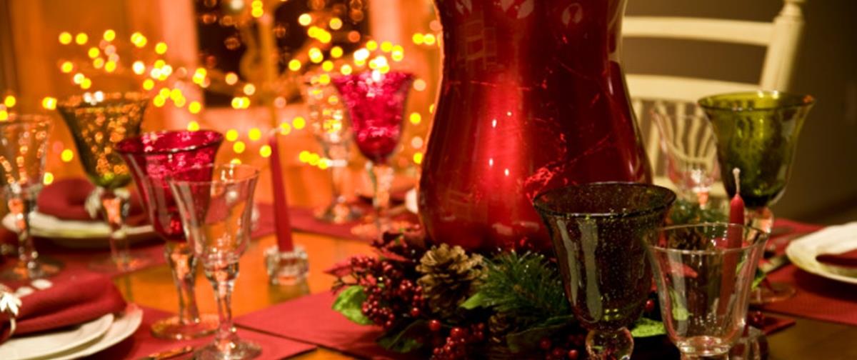 Ιδού το κόστος του Πρωτοχρονιάτικου τραπεζιού - Η διαφορά μεταξύ «πλούσιου» και «οικονομικού»