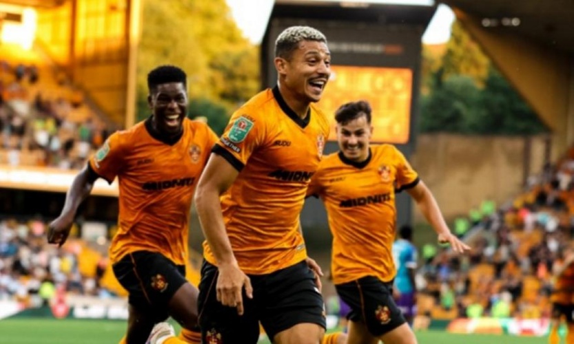 Carabao Cup: Πρόκριση με περίπατο για τη Γουλβς, η Μίντλεσμπρο πέταξε εκτός τη Ρέξαμ (ΠΡΟΓΡΑΜΜΑ)