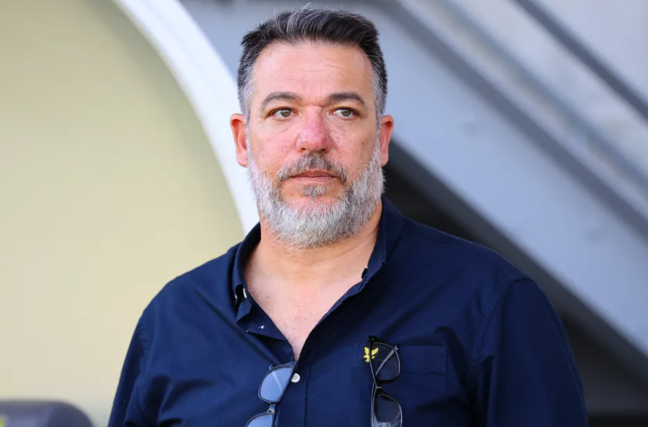 Πετεβίνος: «Υπάρχουν και δύσκολες περίοδοι, αλλά κανείς δεν μπορεί να αλλάξει το DNA του ΑΠΟΕΛ»