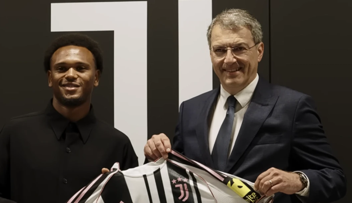 Τι συμβαίνει πραγματικά στη φωτογραφία του Οπέντα που σόκαρε τον ποδοσφαιρικό κόσμο