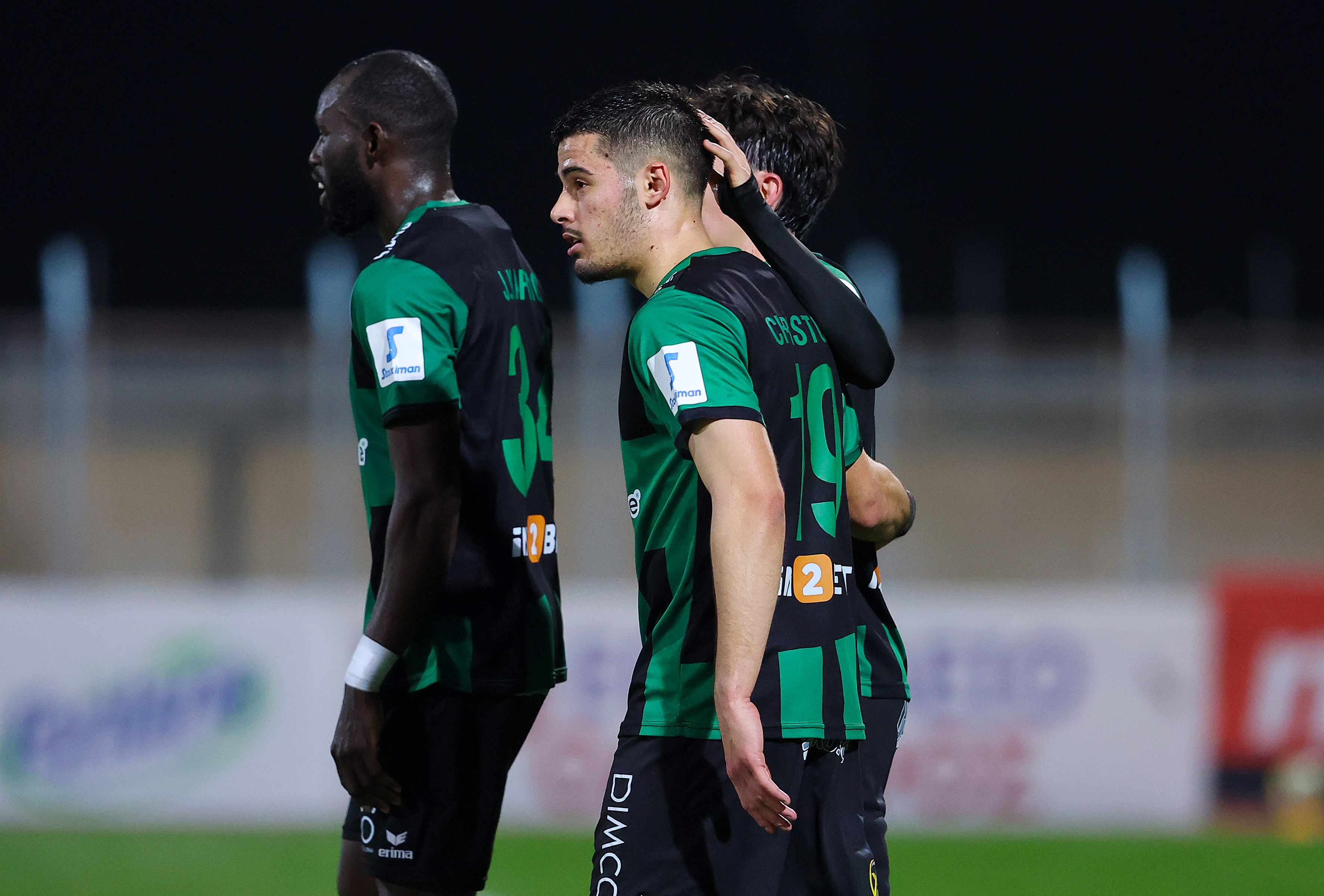 Σέντρες... ακριβείας που έφεραν δύο γκολ!