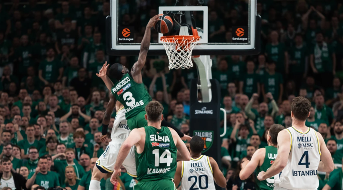 Όταν ο Φρανσίσκο «τρέλανε» την EuroLeague: Το απίθανο κάρφωμα μπροστά στον Μπιμπέροβιτς (ΒΙΝΤΕΟ)