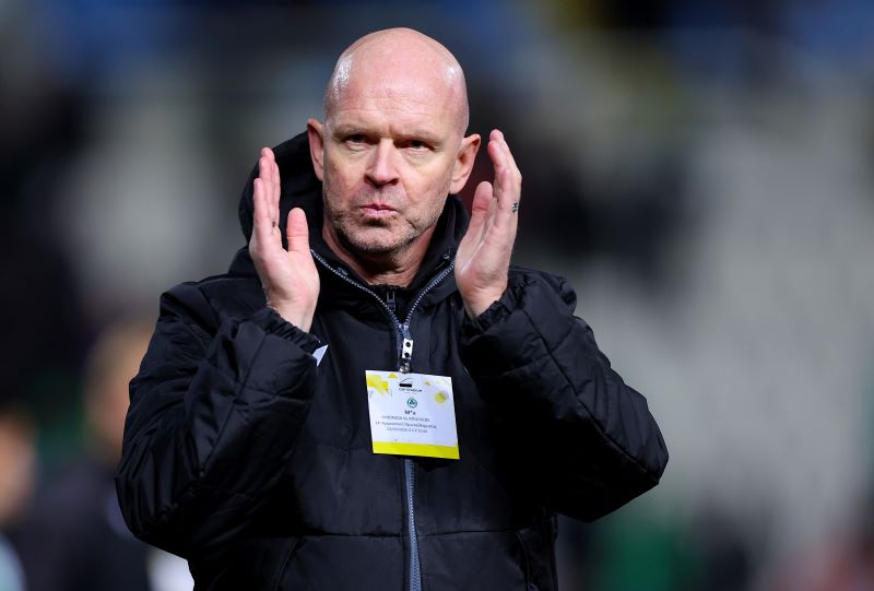 Απ’ το ολότελα, καλή κι η Παναγιώτενα… 