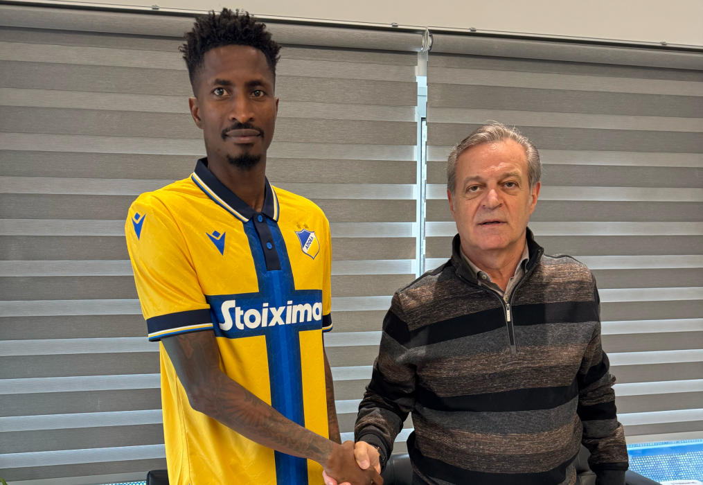 ΕΠΙΣΗΜΟ: Έβαλε τα γαλαζοκίτρινα και υπέγραψε στον ΑΠΟΕΛ μέχρι τον Μάιο του 2026! (ΦΩΤΟΓΡΑΦΙΑ)