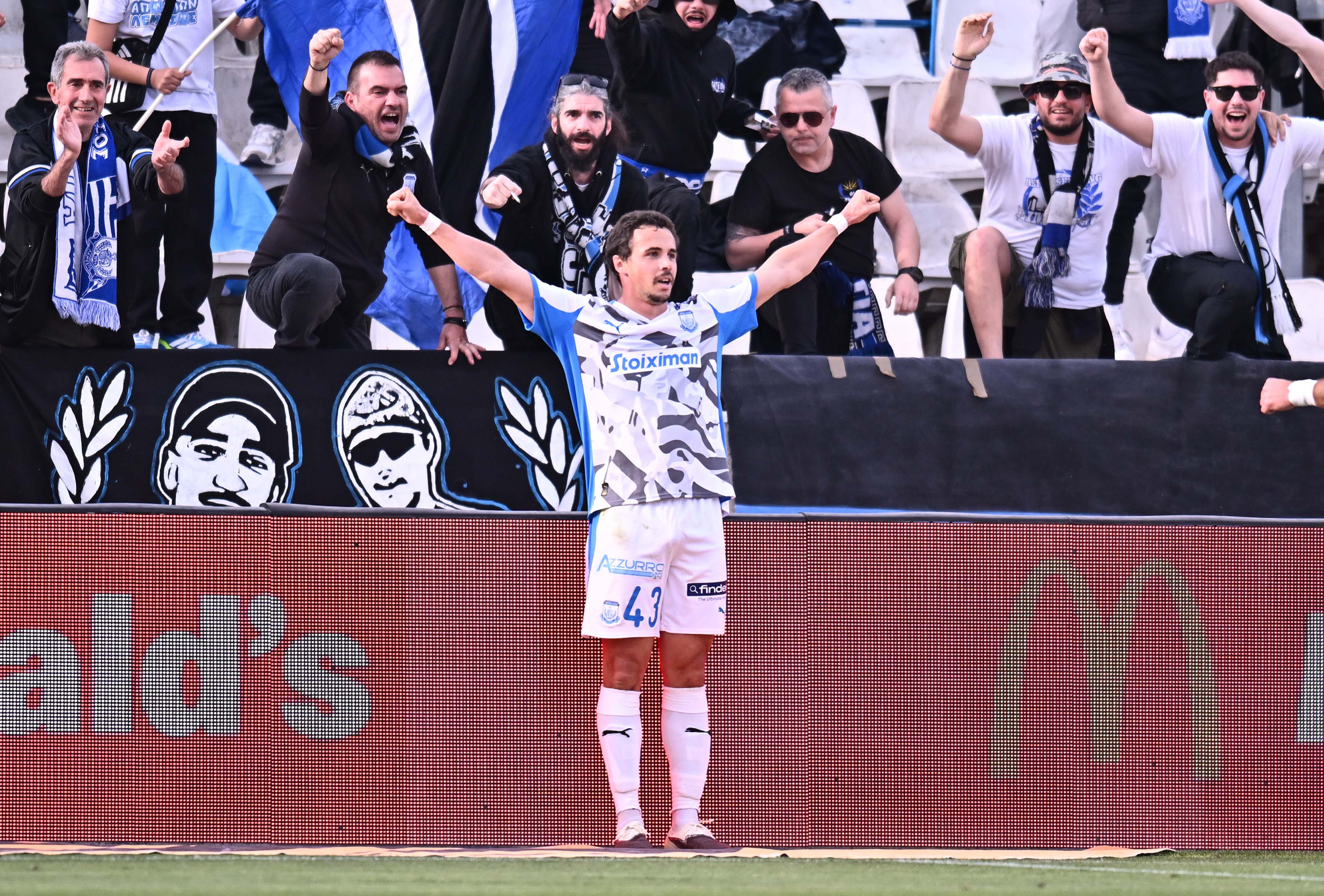 Τι κυκλοφορεί για τα τρία «καυτά» συμβόλαια… 