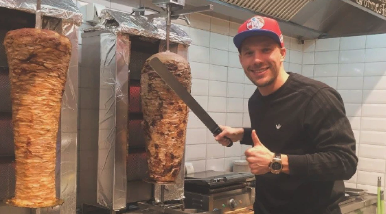 Ο σούπερ σταρ της μπάλας που έγινε ο «βασιλιάς του κεμπάπ» - Σήμερα έχει 30 εστιατόρια