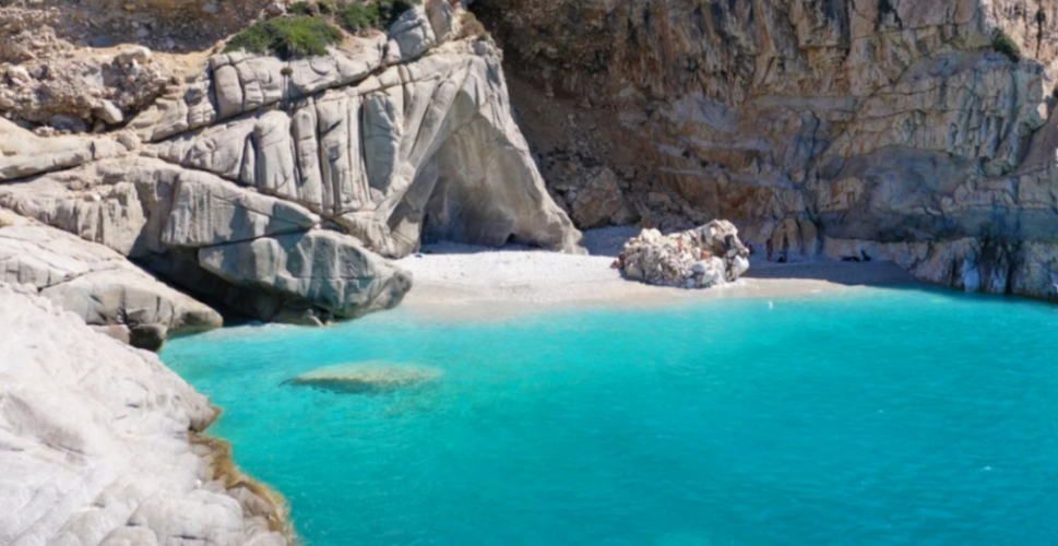 Telegraph: Κυπριακή παραλία στις ωραιότερες της Ευρώπης – Δείτε τη λίστα με τις 40 καλύτερες