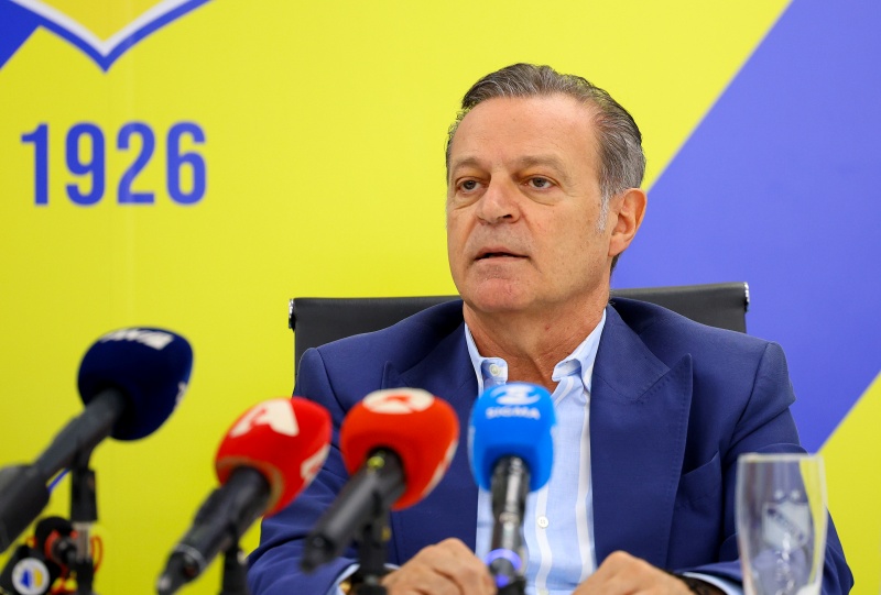 ΑΠΟΕΛ: Προανήγγειλε μεταγραφή με άρωμα… Μάντσεστερ Σίτι! ΑΠΟΕΛ: Προανήγγειλε μεταγραφή με άρωμα… Μάντσεστερ Σίτι!