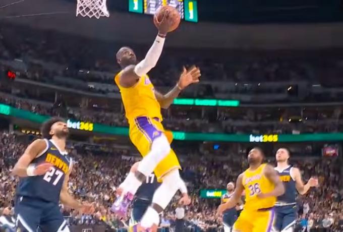 Ο Τζόρνταν, η Καρντάσιαν, ο Λεμπρόν και ο Φέντερερ: Οι πλουσιότεροι celebrities σύμφωνα με το Forbes