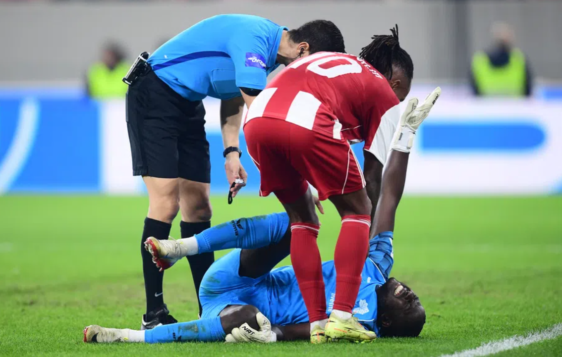 Τι λέει ο κανονισμός για τον τραυματισμό τερματοφύλακα και τις καθυστερήσεις